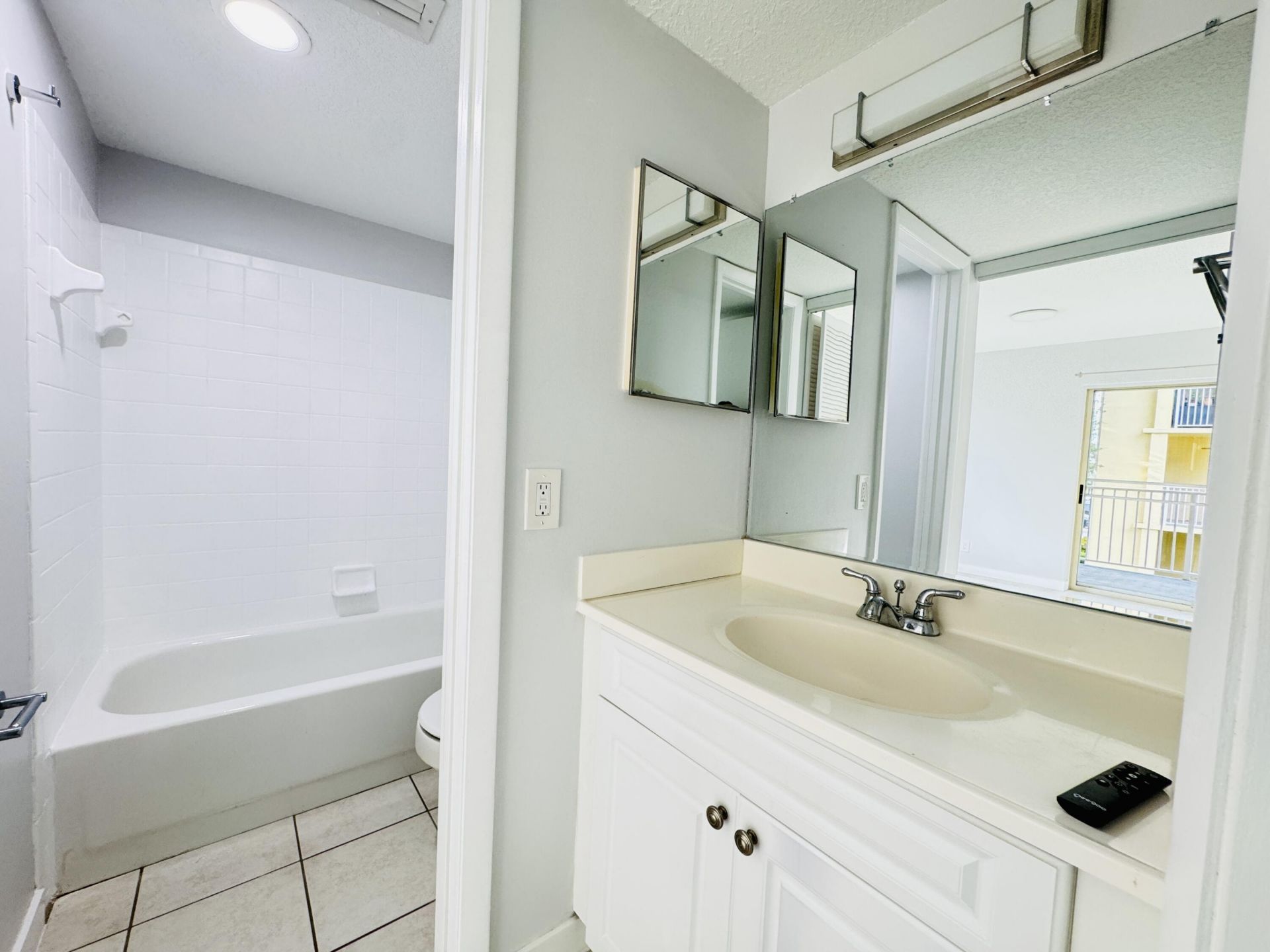 6323 La Costa Drive, Unit H, Boca Raton, FL 33433 Photo