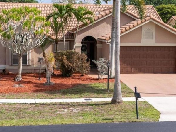 12670 WHITE CORAL Drive, Wellington, FL 33414