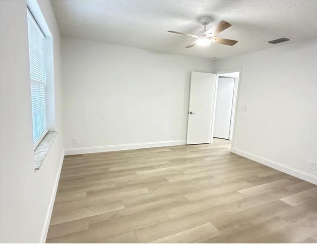 2630 W 28th Street, Riviera Beach, FL 33404 Photo