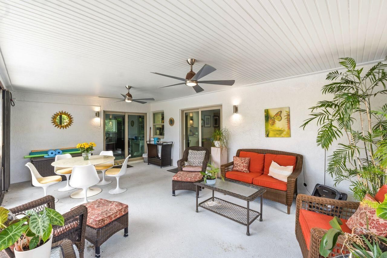 6372 Sleepy Willow Way, Delray Beach, FL 33484 Photo