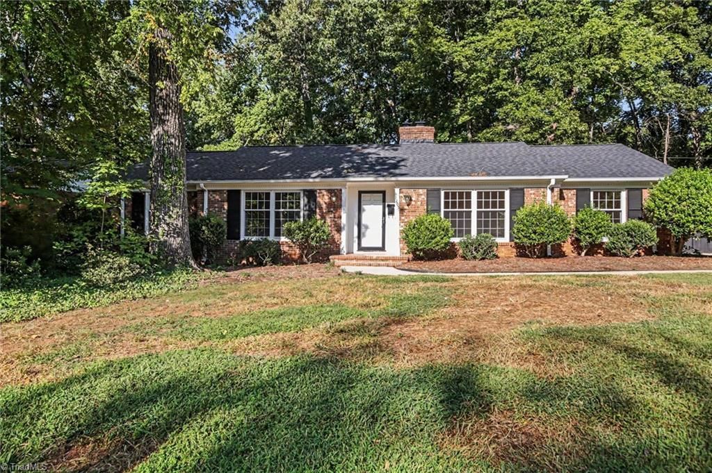 1105 Mcdowell Drive, Greensboro, NC 27408 Main Photo