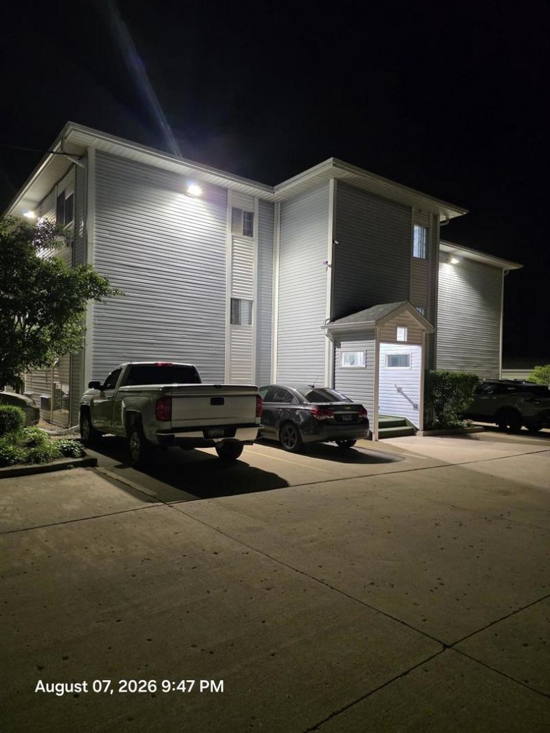3130 W Monroe Street, Unit 308, Waukegan, IL 60085 Main Photo