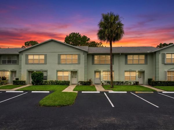 3714 Savoy Lane, Unit F, West Palm Beach, FL 33417