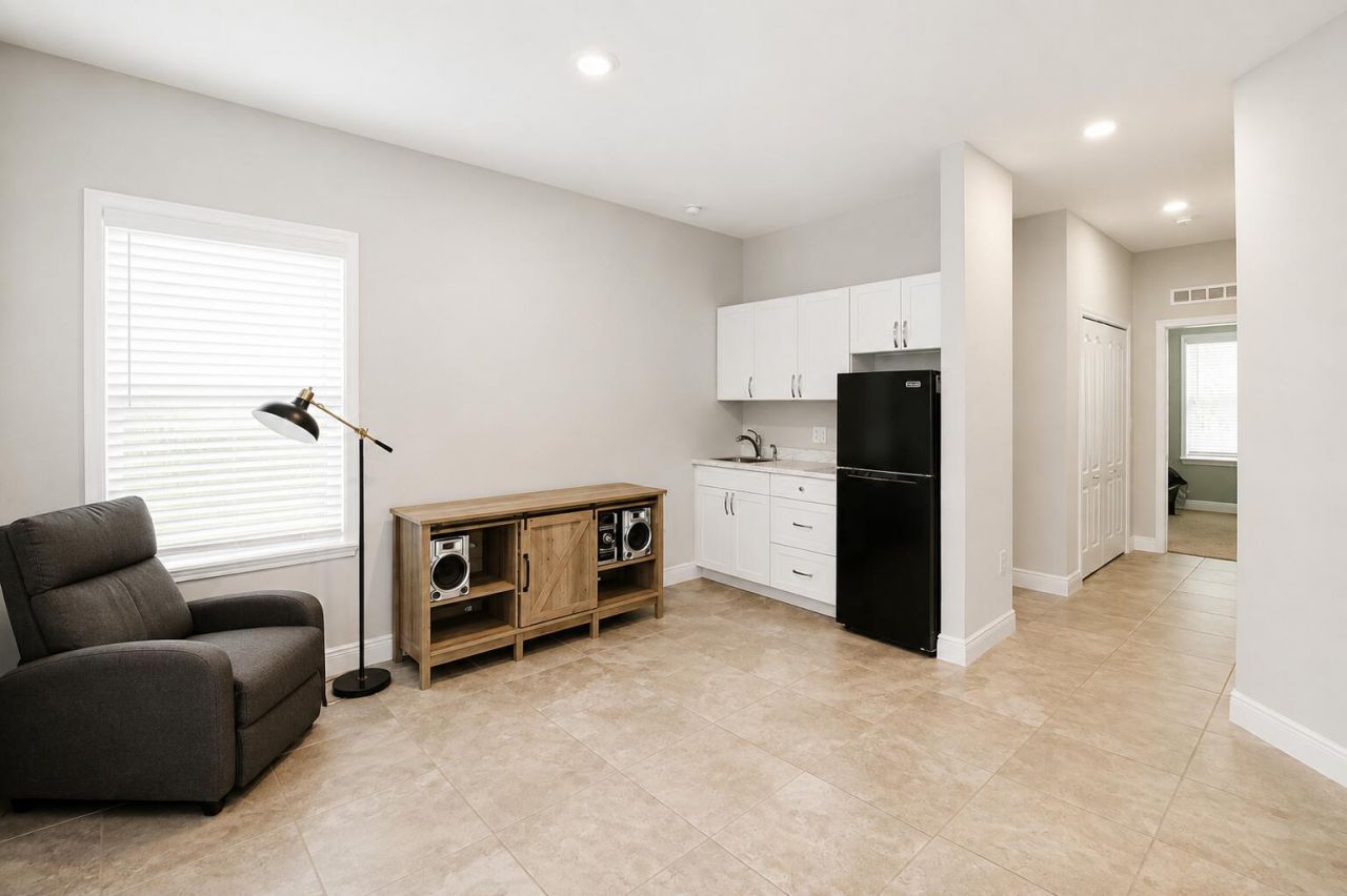 1013 SW Eureka Avenue, Port Saint Lucie, FL 34953 Photo