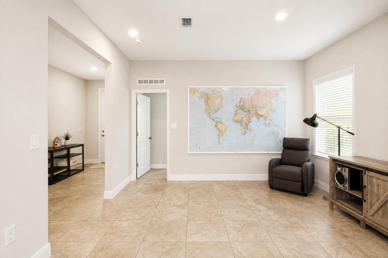 1013 SW Eureka Avenue, Port Saint Lucie, FL 34953 Photo