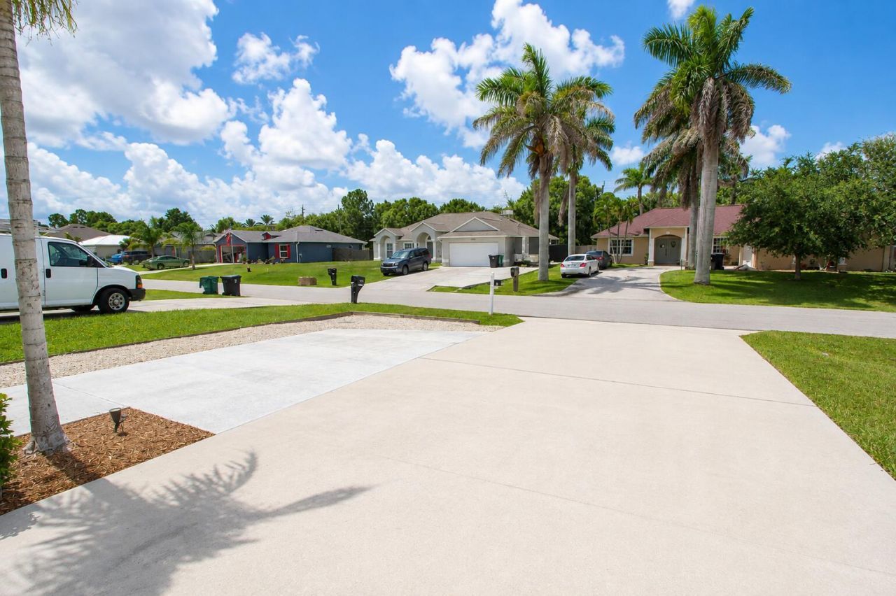 1013 SW Eureka Avenue, Port Saint Lucie, FL 34953 Photo