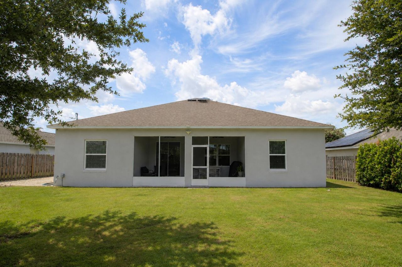 1013 SW Eureka Avenue, Port Saint Lucie, FL 34953 Photo