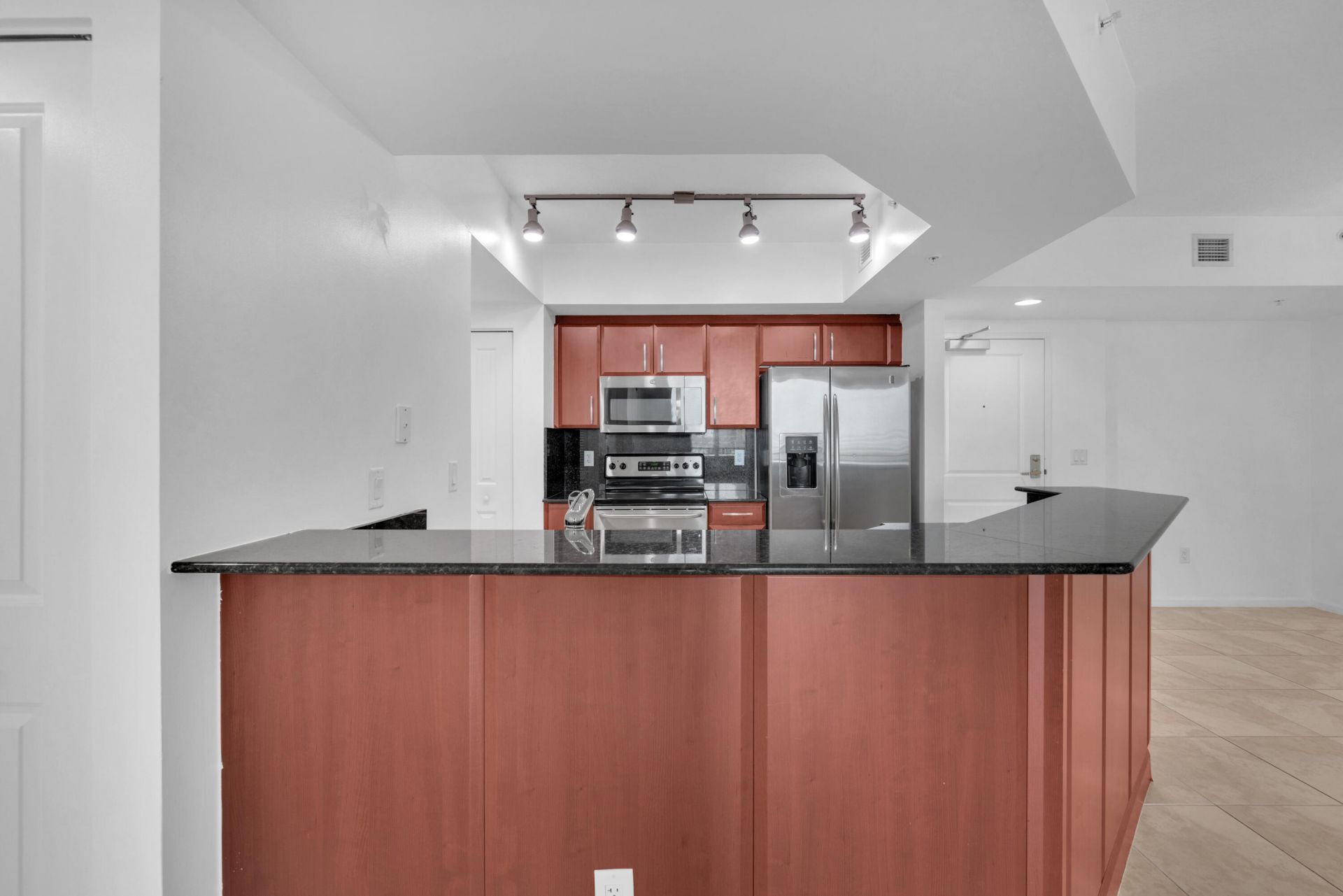 403 S Sapodilla Avenue, Unit 612, West Palm Beach, FL 33401 Photo