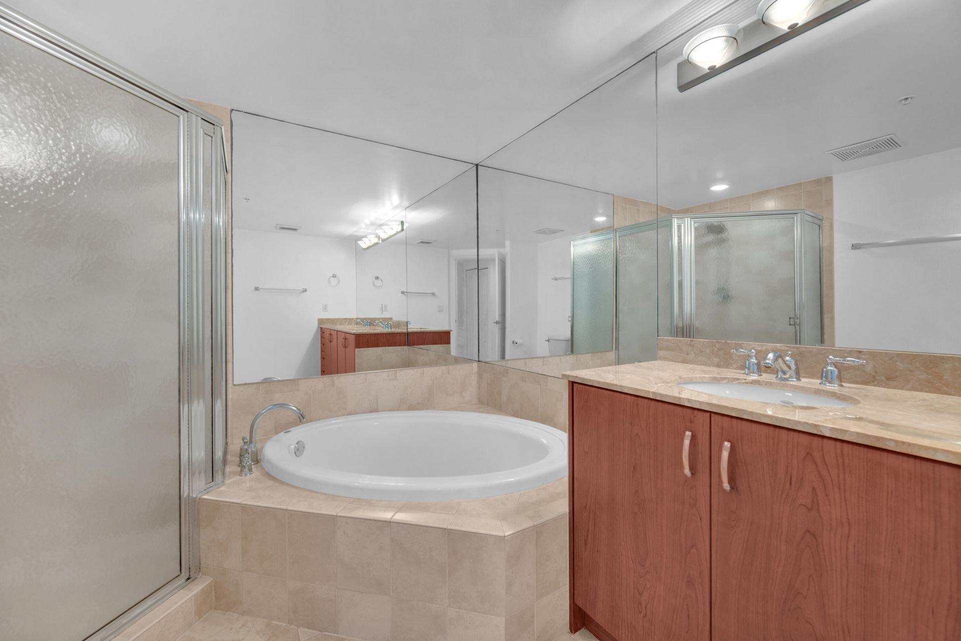 403 S Sapodilla Avenue, Unit 612, West Palm Beach, FL 33401 Photo