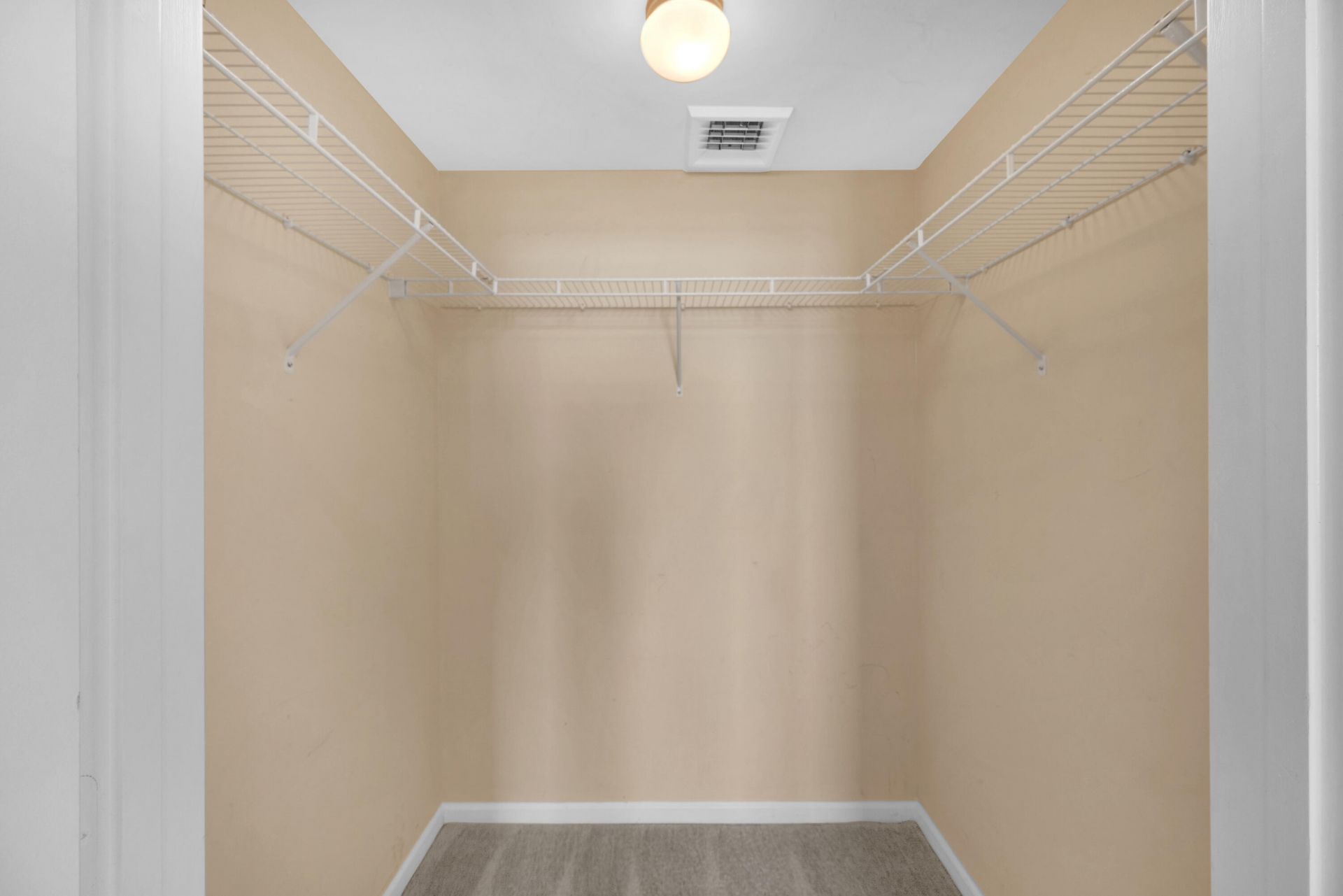 403 S Sapodilla Avenue, Unit 612, West Palm Beach, FL 33401 Photo