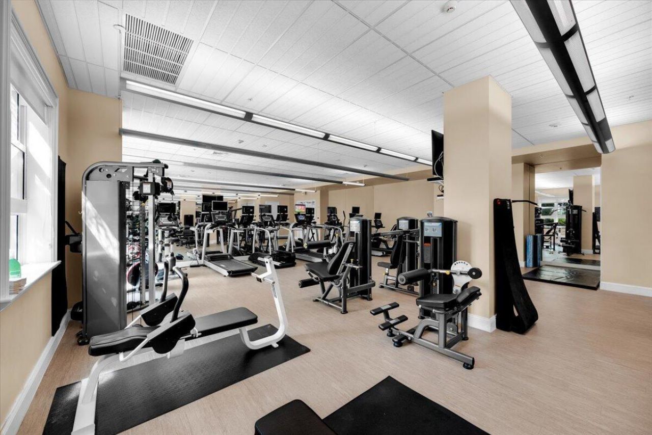403 S Sapodilla Avenue, Unit 612, West Palm Beach, FL 33401 Photo