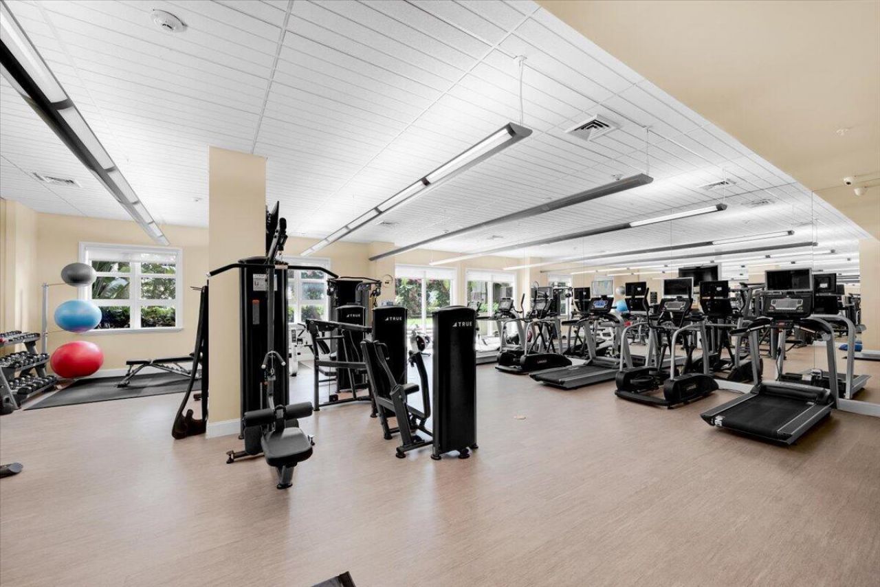 403 S Sapodilla Avenue, Unit 612, West Palm Beach, FL 33401 Photo