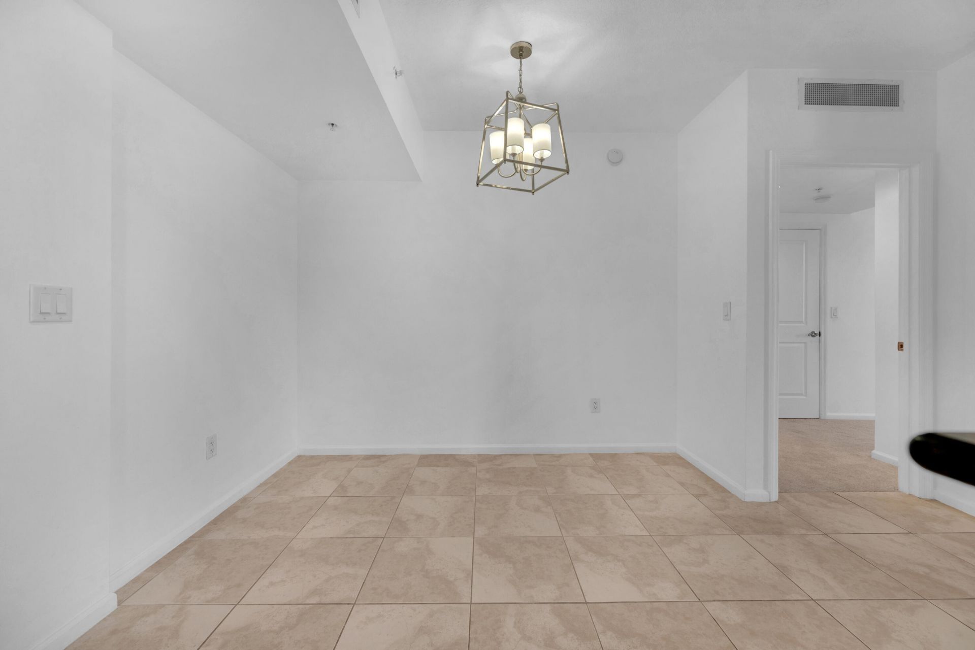 403 S Sapodilla Avenue, Unit 612, West Palm Beach, FL 33401 Photo