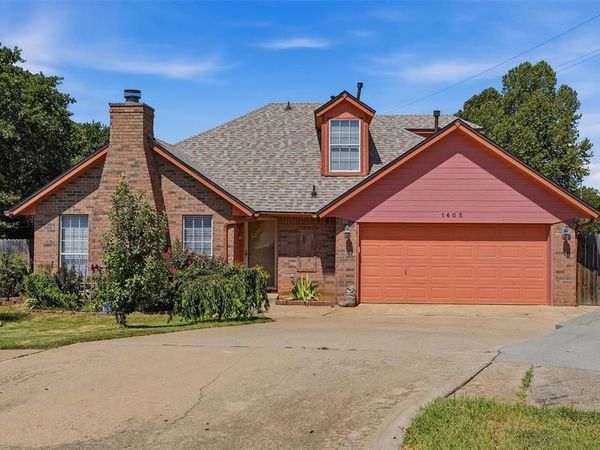 1605 Pennington Cir Circle, Midwest City, OK 73130