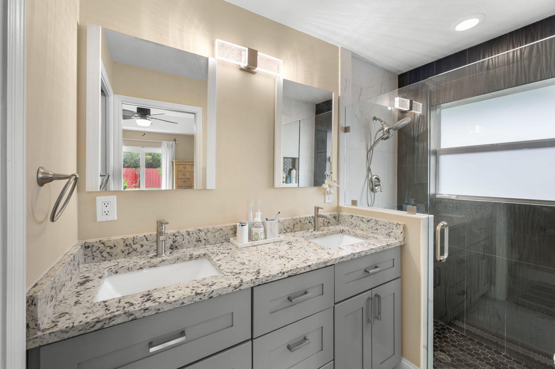 5861 NW Cullom Circle, Port Saint Lucie, FL 34986 Photo
