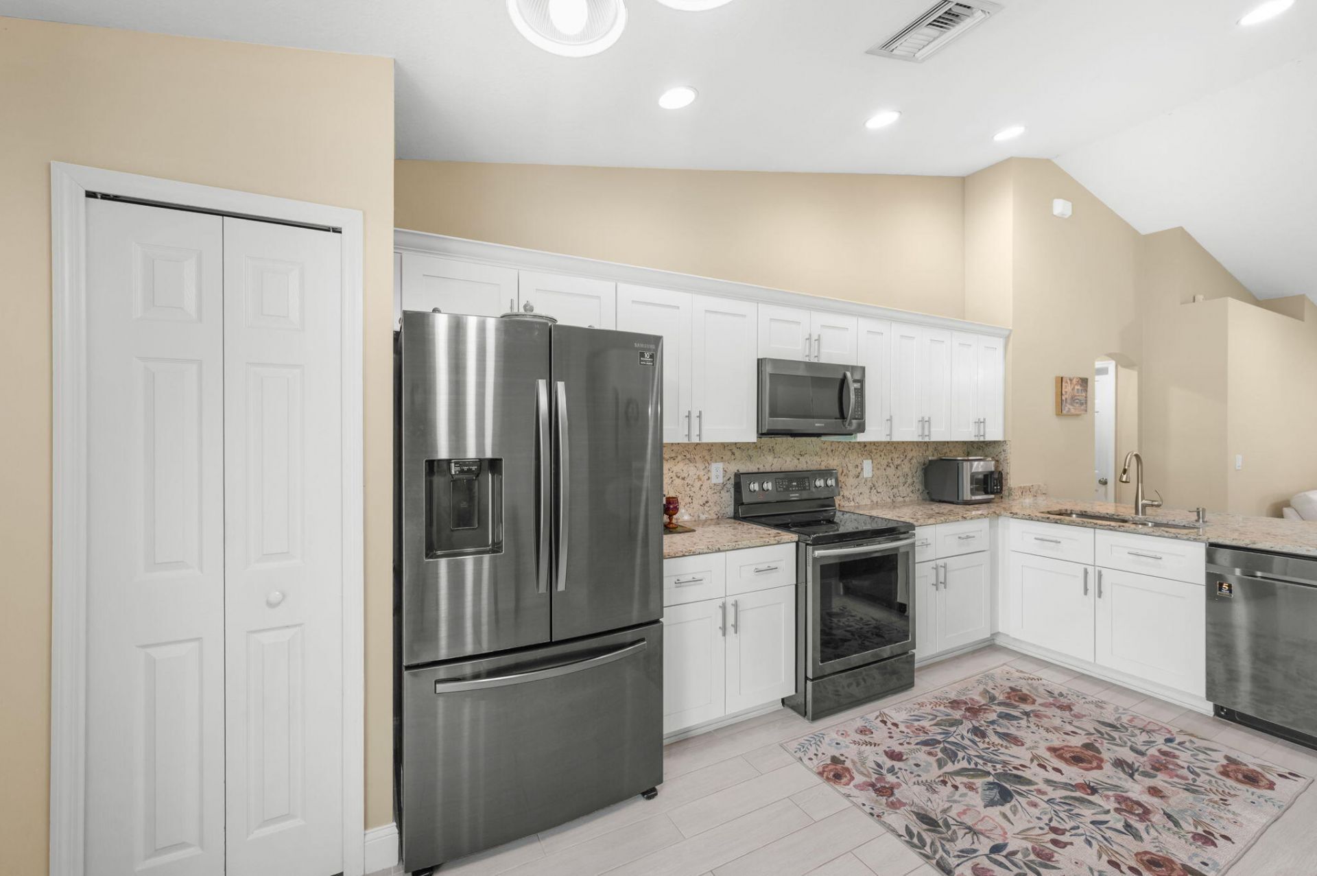 5861 NW Cullom Circle, Port Saint Lucie, FL 34986 Photo