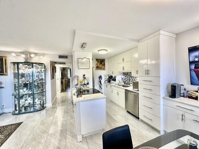 3008 Guildford A, Boca Raton, FL 33434 Photo