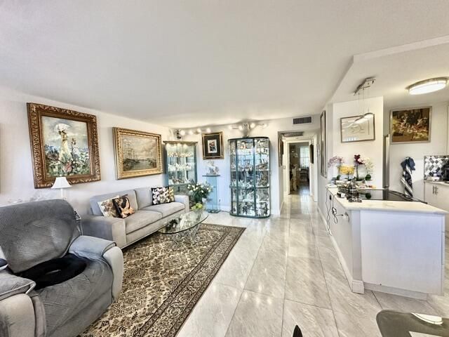 3008 Guildford A, Boca Raton, FL 33434 Photo