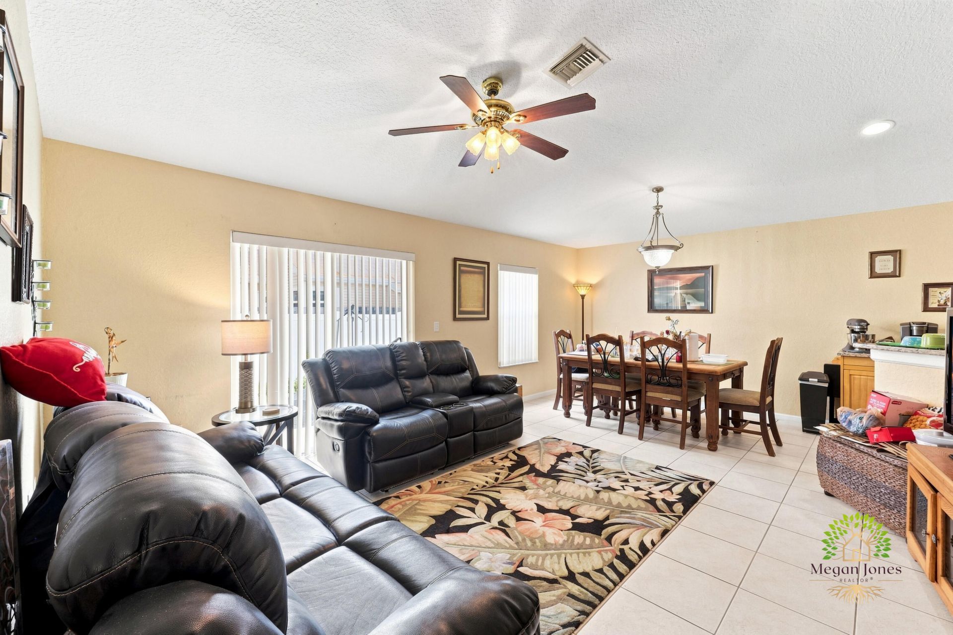 5863 Azalea Circle, West Palm Beach, FL 33415 Photo