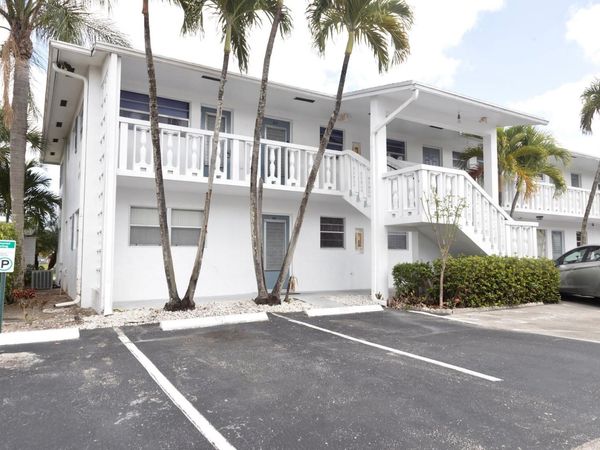 6500 Winfield Boulevard, Unit 201, Margate, FL 33063