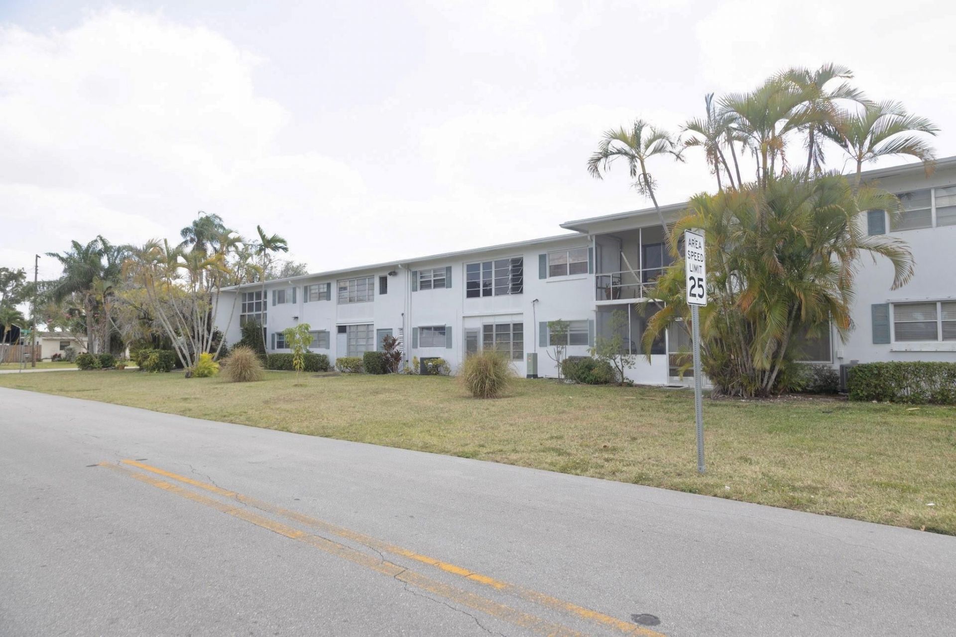 6500 Winfield Boulevard, Unit 201, Margate, FL 33063 Photo