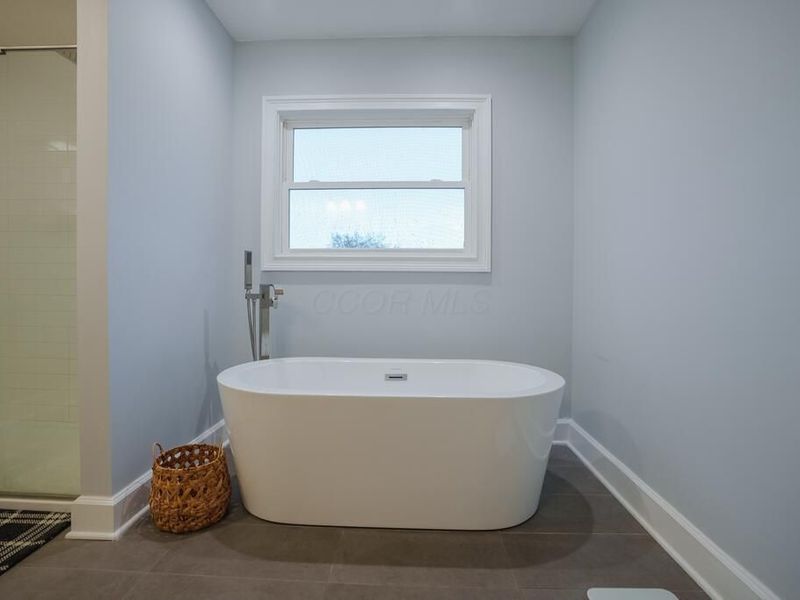 17789 London Road , Williamsport, OH 43164 Photo 49