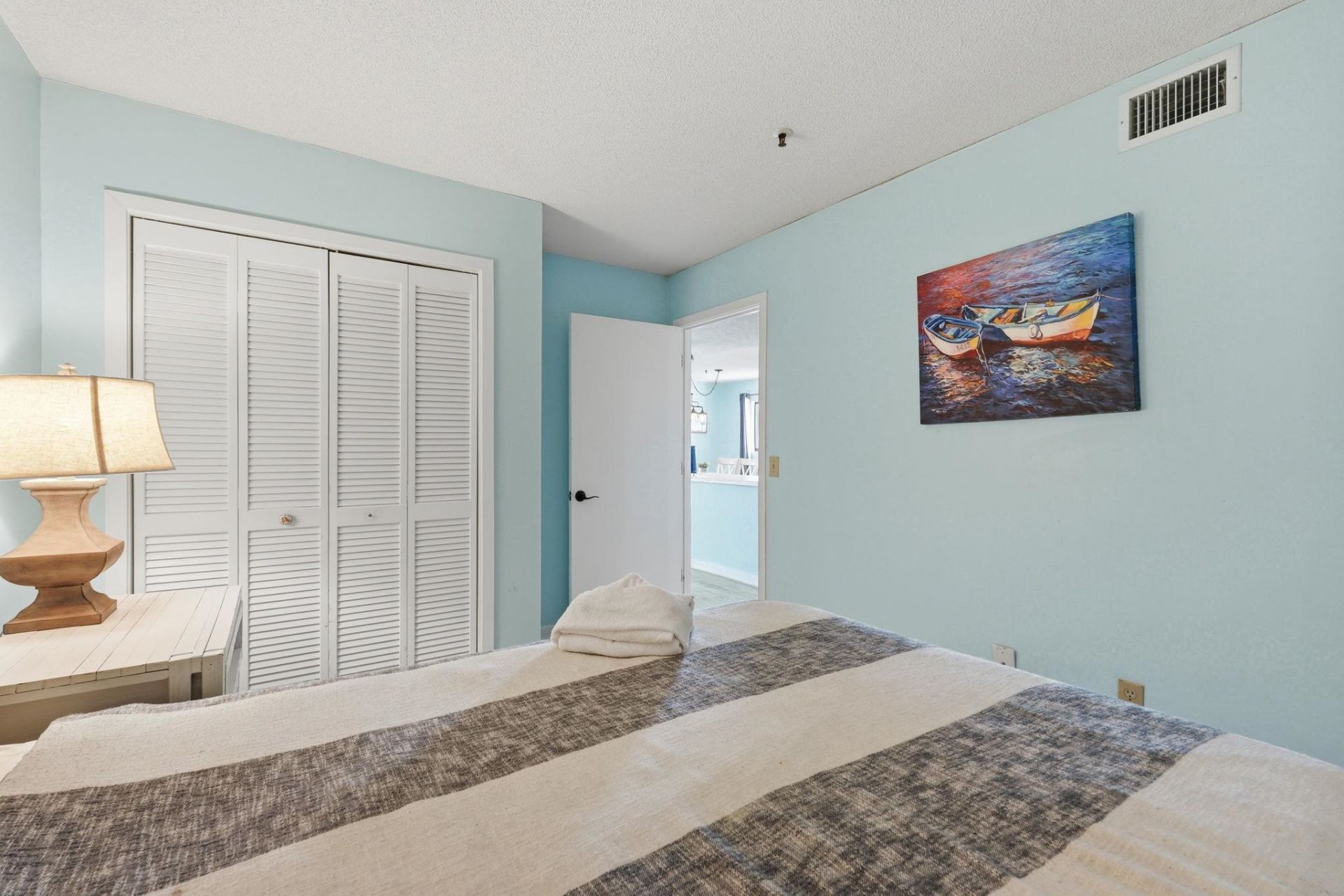 5905 S Kings Hwy.  Photo 11