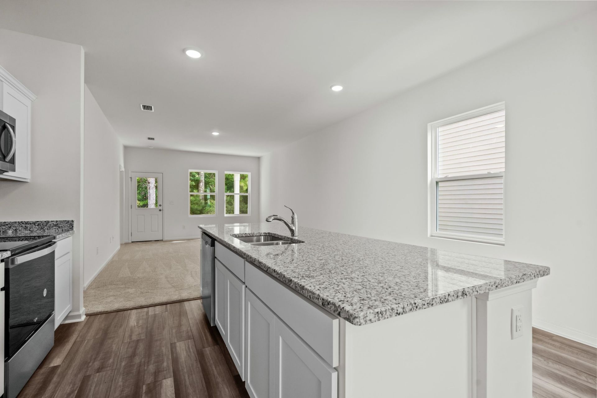 141 Covey Rise Dr Photo 14