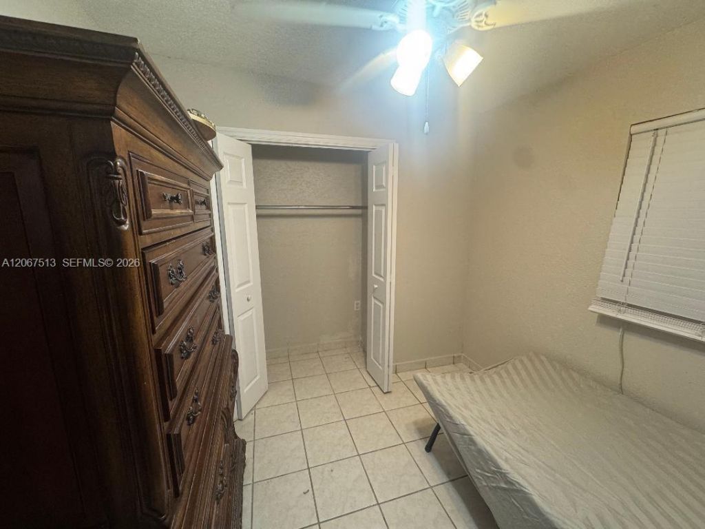10920 Westwood Lake Dr , Miami, FL 33165 Photo