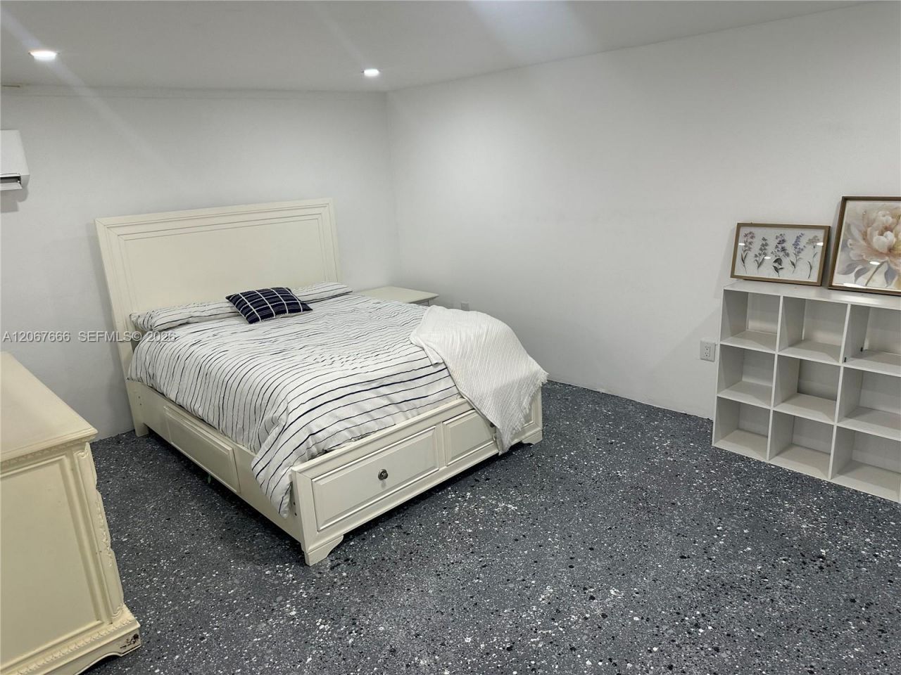 1725 NW 9th Ave , Unit Studio, Fort Lauderdale, FL 33311 Photo