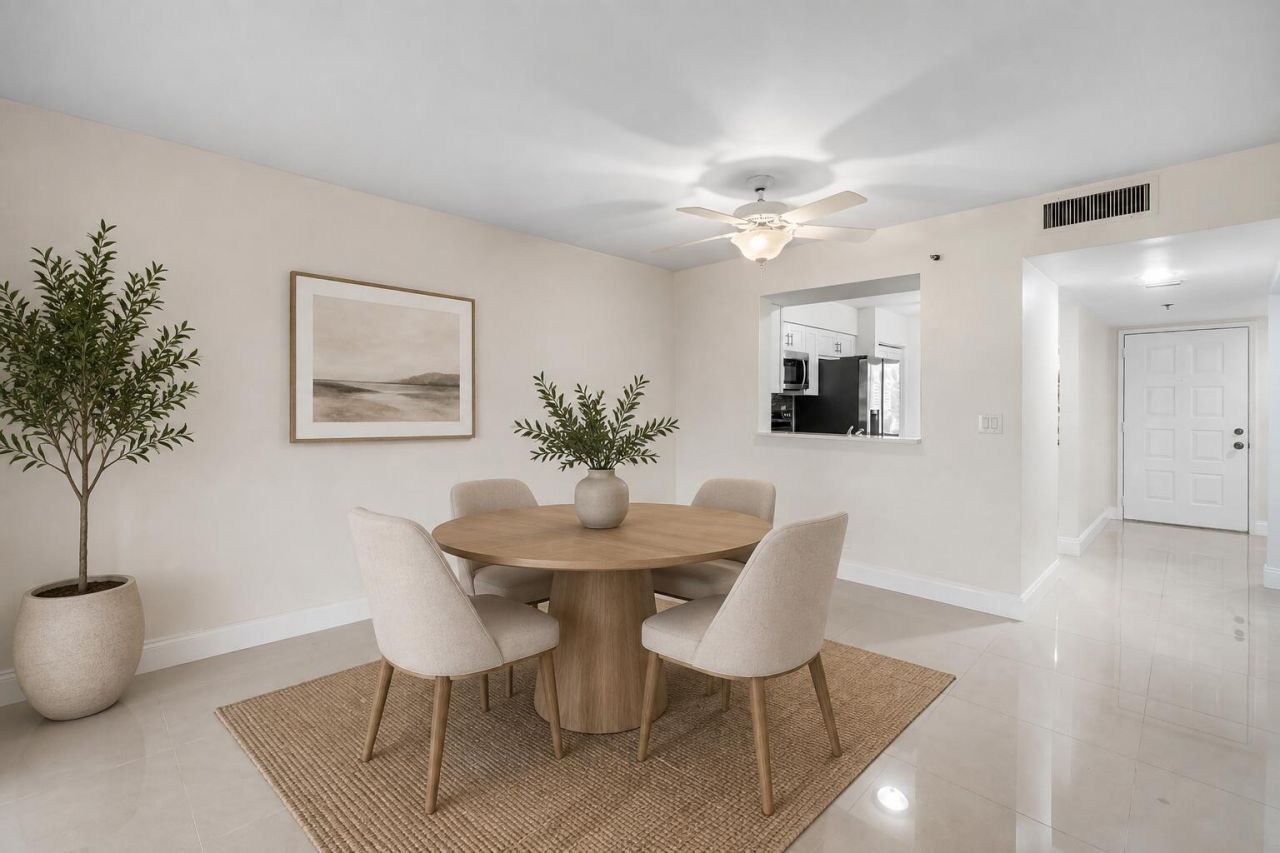 7290 Kinghurst Drive, Unit 106, Delray Beach, FL 33446 Photo
