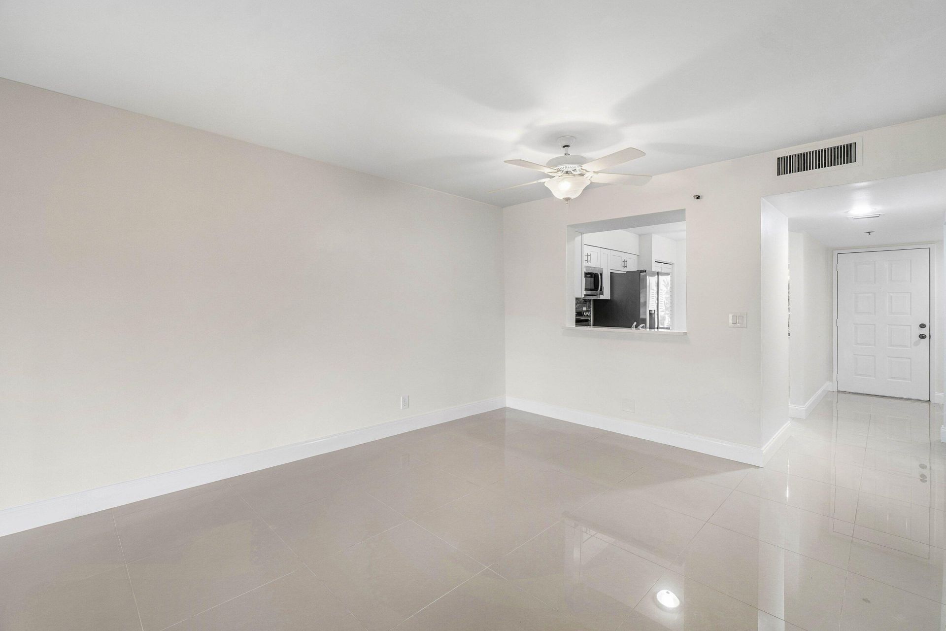 7290 Kinghurst Drive, Unit 106, Delray Beach, FL 33446 Photo