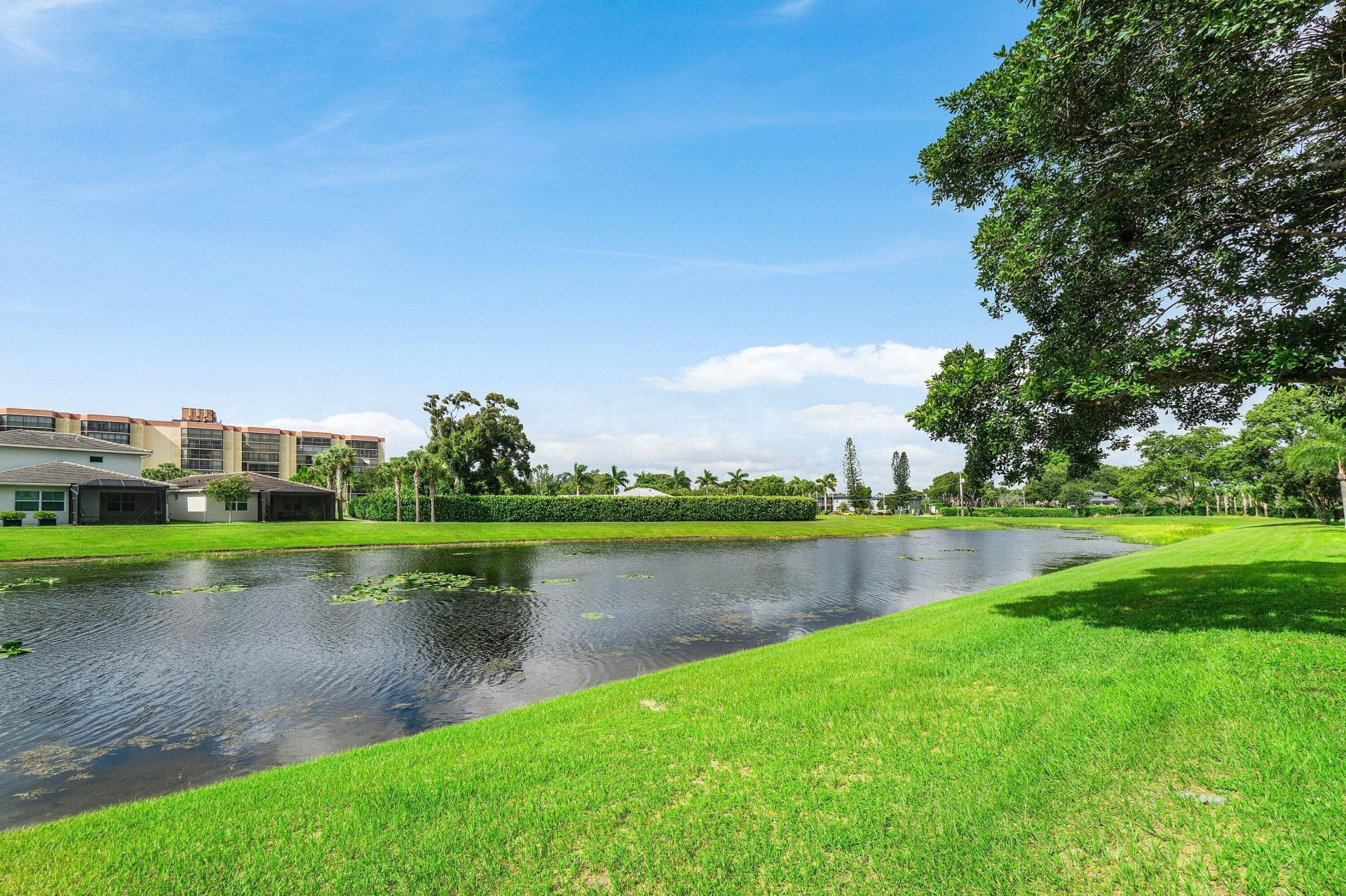 7290 Kinghurst Drive, Unit 106, Delray Beach, FL 33446 Photo