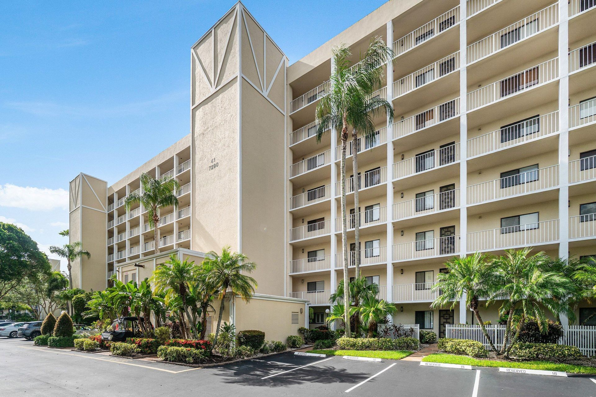7290 Kinghurst Drive, Unit 106, Delray Beach, FL 33446 Photo