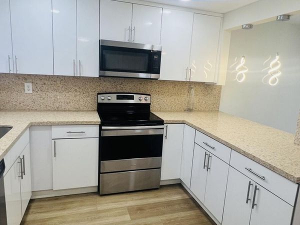 8345 SUNRISE LAKES Boulevard, Unit 304, Sunrise, FL 33322