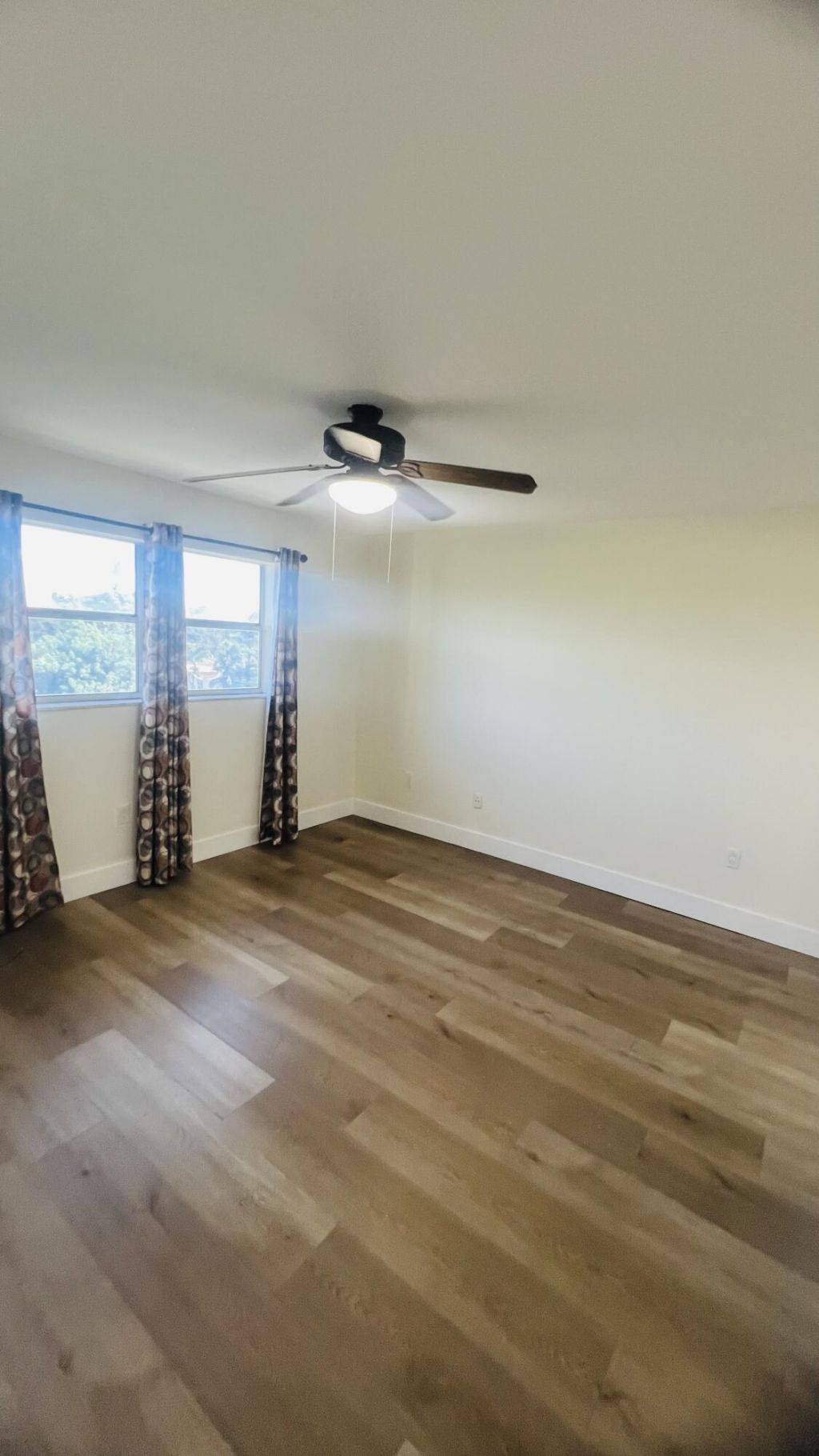 8345 Sunrise Lakes Boulevard, Unit 304, Sunrise, FL 33322 Photo