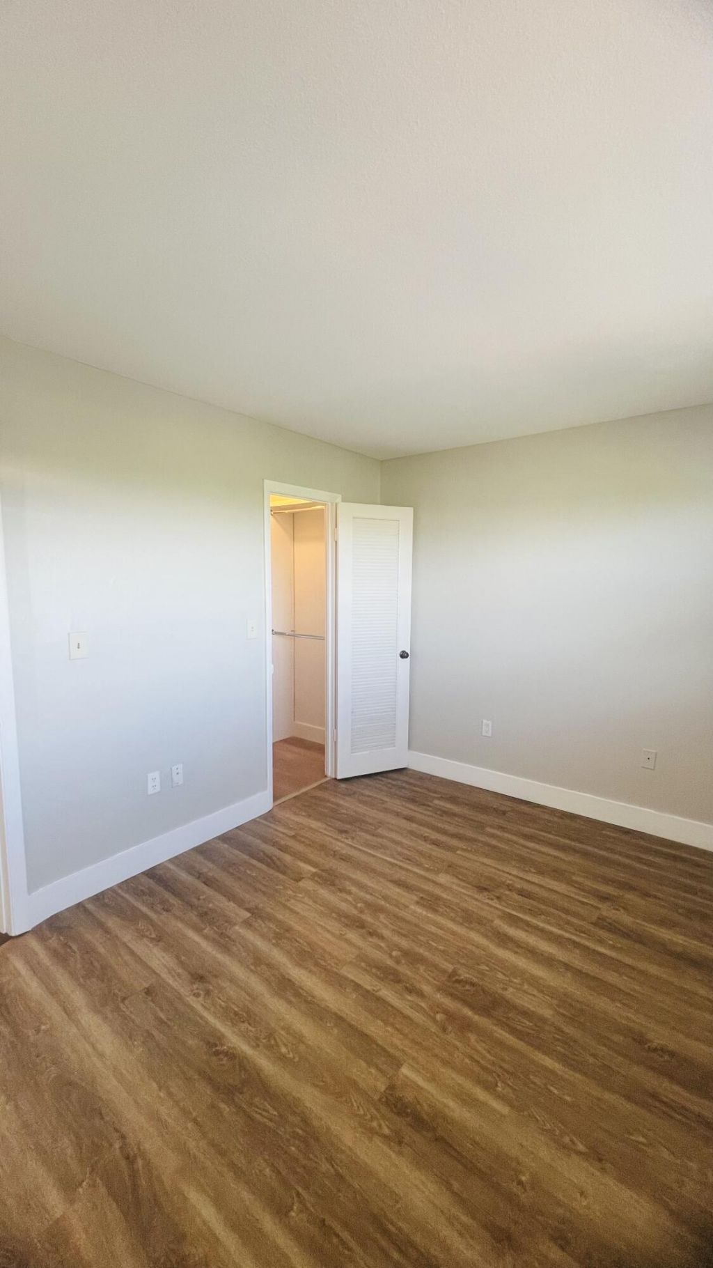 8345 Sunrise Lakes Boulevard, Unit 304, Sunrise, FL 33322 Photo