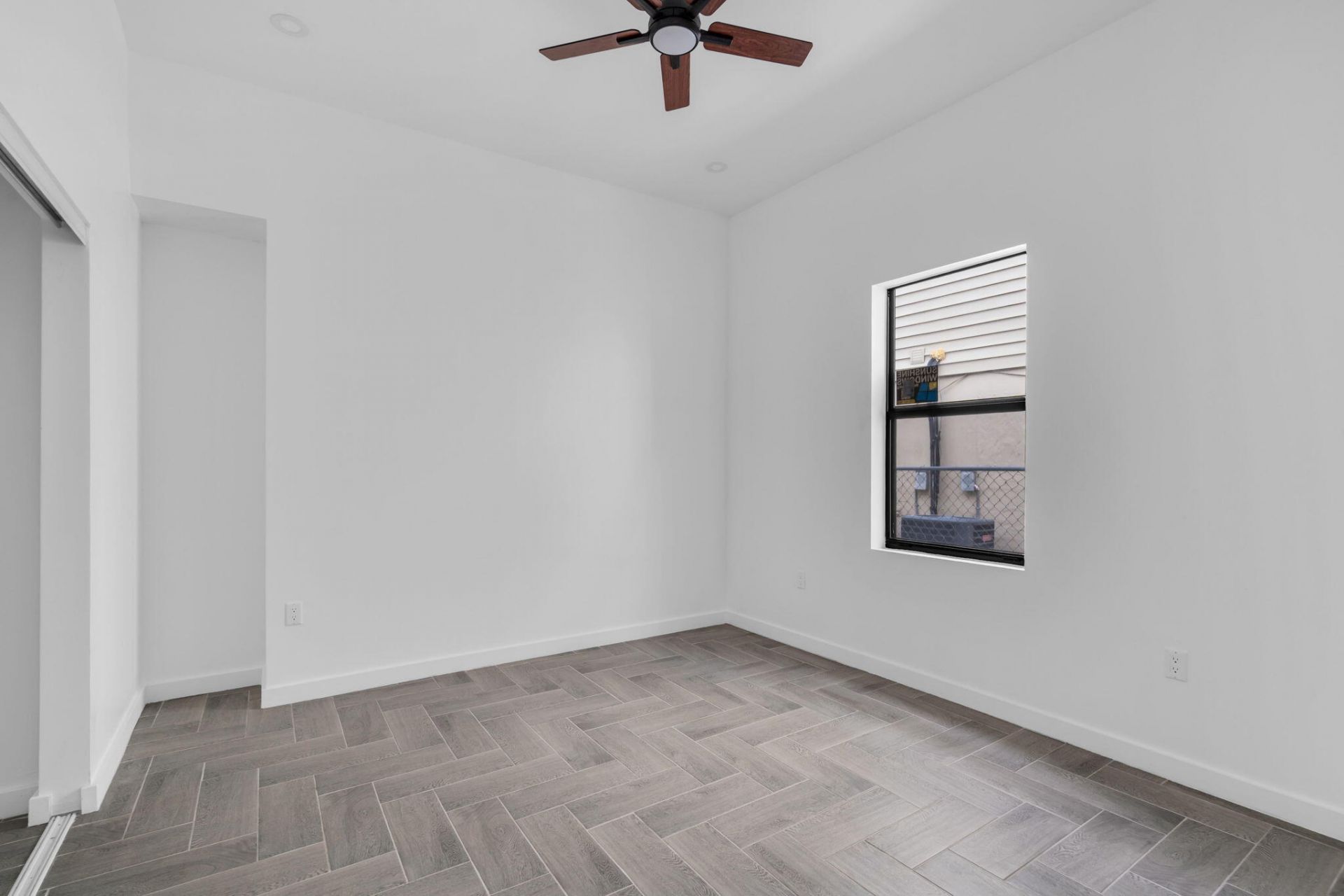 867 NW 27th Terrace, Fort Lauderdale, FL 33311 Photo