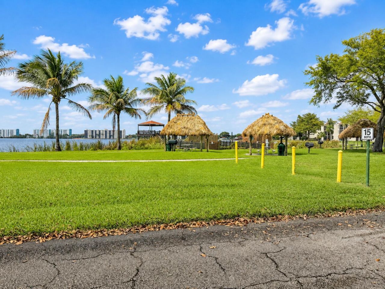 115 Lake Emerald Drive, Unit 210, Oakland Park, FL 33309 Photo