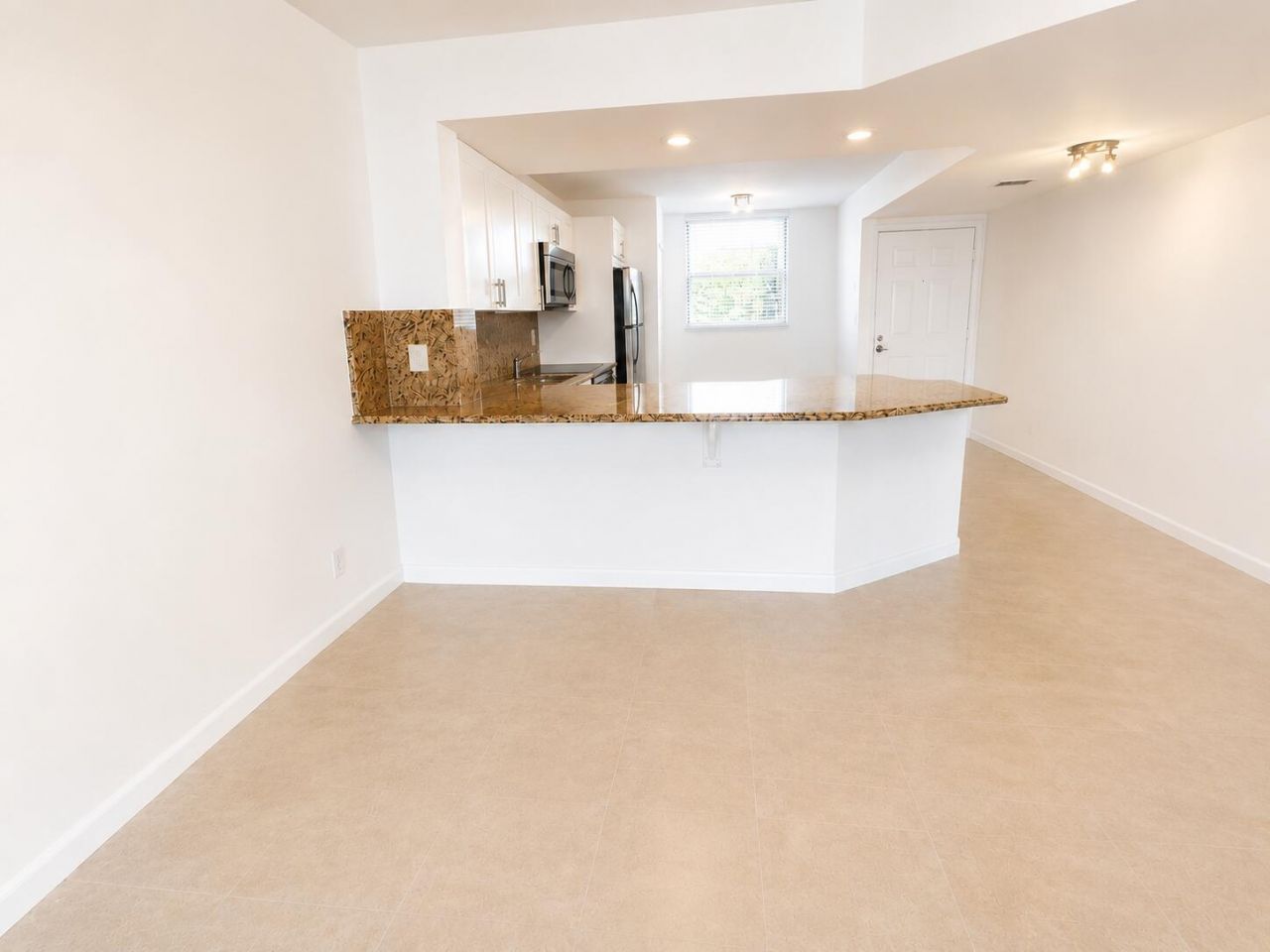 115 Lake Emerald Drive, Unit 210, Oakland Park, FL 33309 Photo