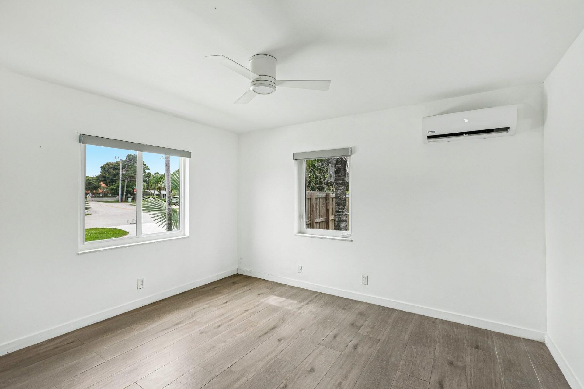 2304 SE 13th Court, Pompano Beach, FL 33062 Photo