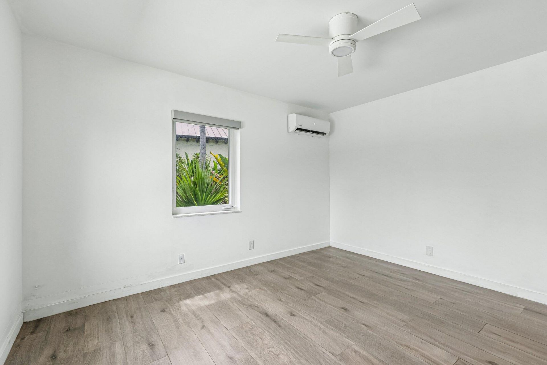 2304 SE 13th Court, Pompano Beach, FL 33062 Photo