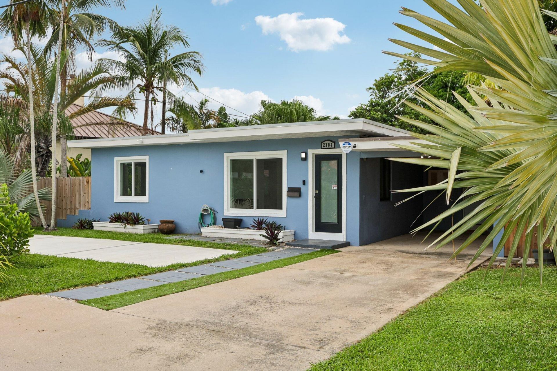 2304 SE 13th Court, Pompano Beach, FL 33062 Photo
