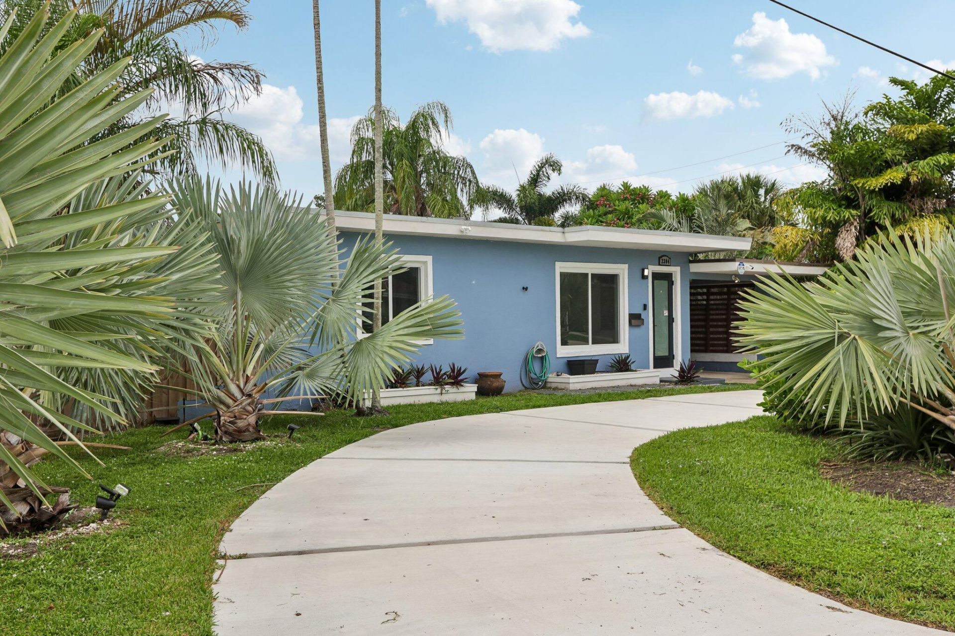 2304 SE 13th Court, Pompano Beach, FL 33062 Photo