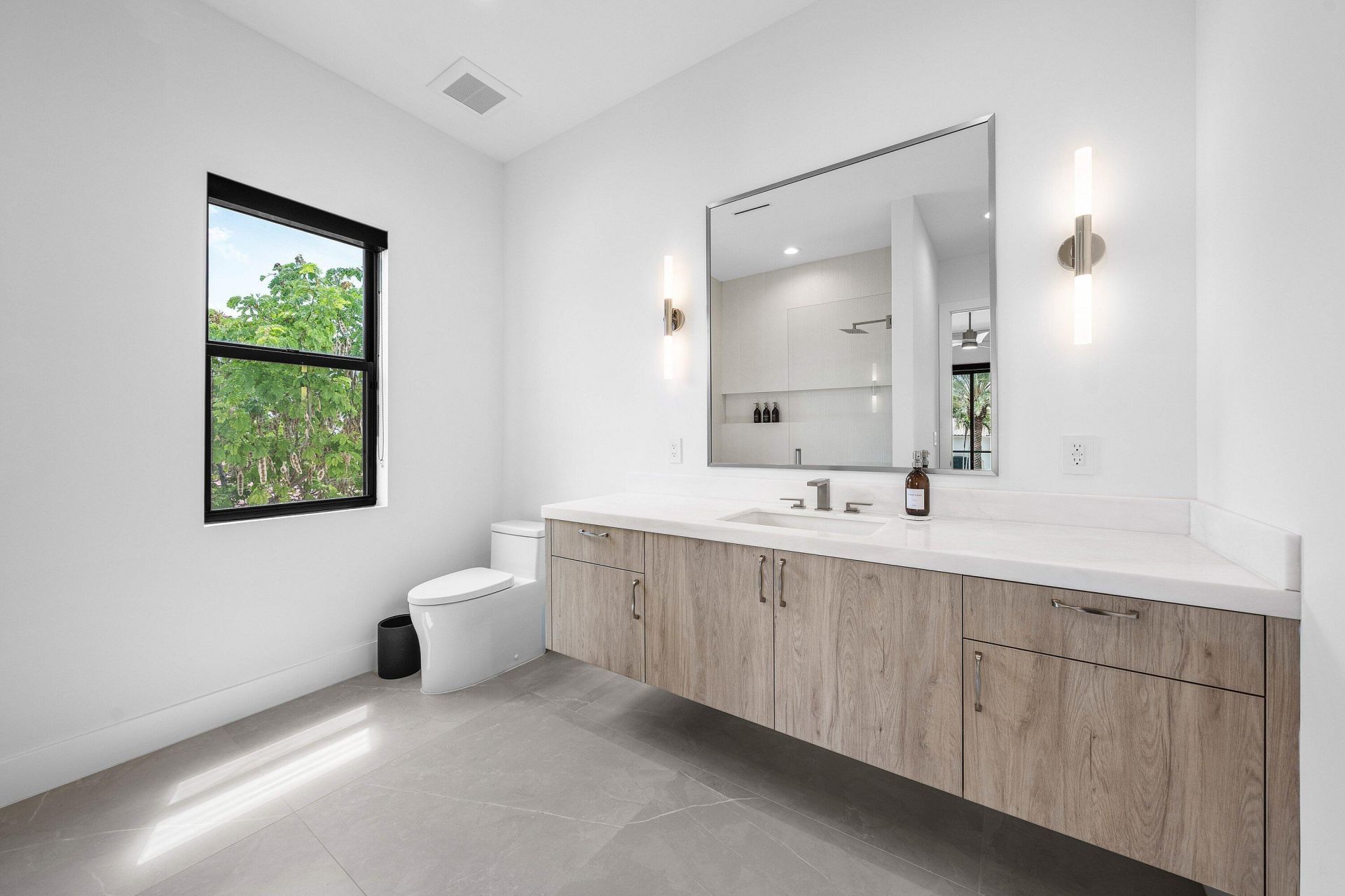 400 NE 4th Street, Boca Raton, FL 33432 Photo