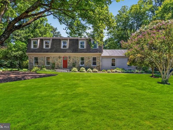 723 FOREST RIDGE DRIVE, GREAT FALLS, VA 22066