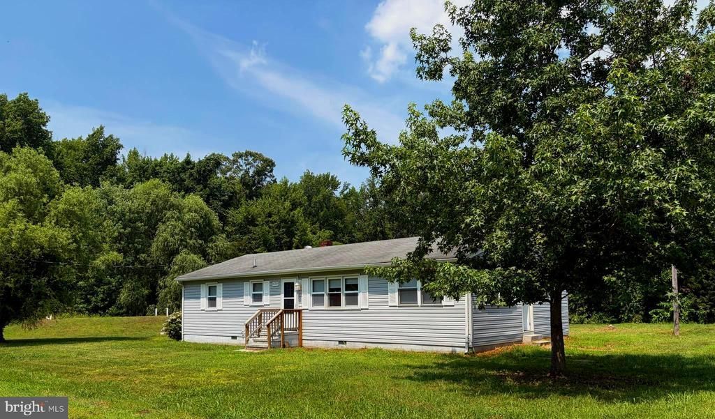 20320 DAVE BAILEY ROAD, COLTONS POINT, MD 20626
