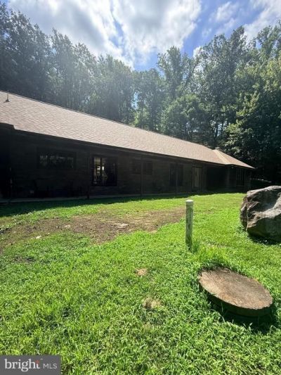 1652 POTTSTOWN PIKE , GLENMOORE, PA 19343