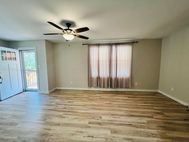 41 N Lake Drive NE, Newark, OH 43055 Photo 4