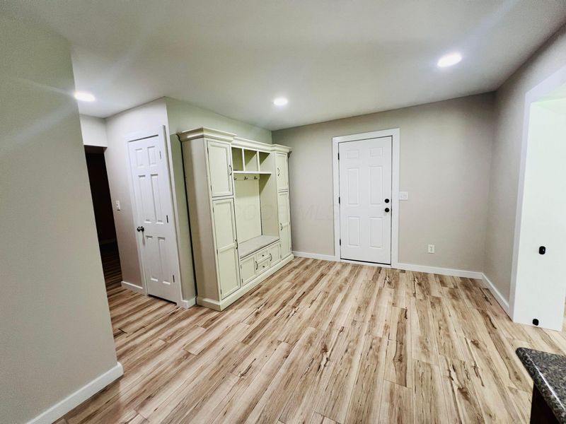 41 N Lake Drive NE, Newark, OH 43055 Photo 6